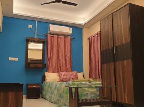 Panthashala Shantiniketan Super Deluxe Room Interior Image 2