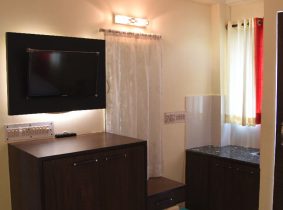 Panthashala Shantiniketan Deluxe Room Interior Image 9